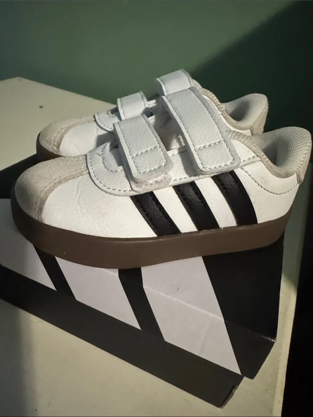 Adidas VL Court 3.0